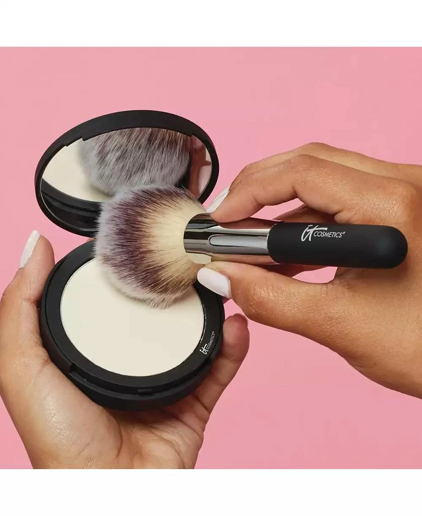 商品IT Cosmetics|拜拜毛孔粉饼,价格¥241,第5张图片详细描述