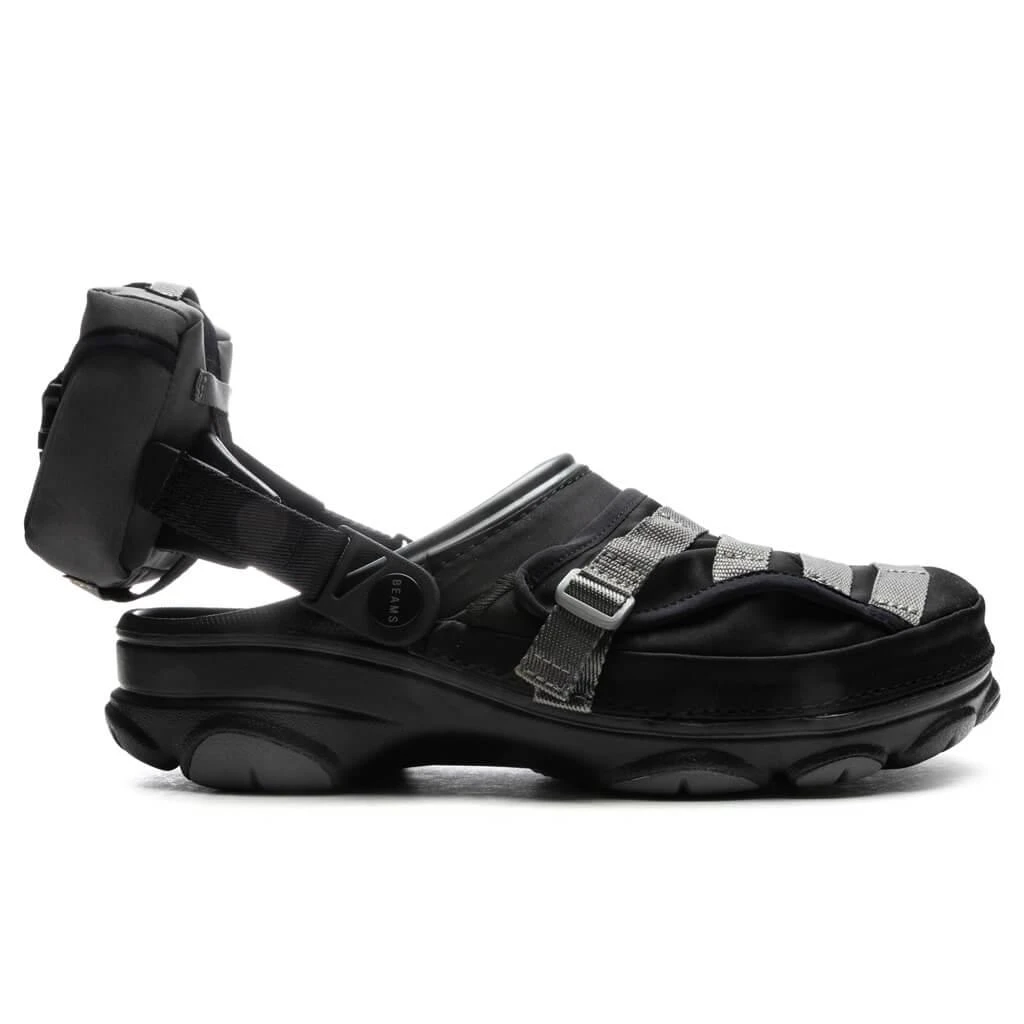 商品Crocs|Crocs x Beams Classic All Terrain Military Clog - Black,价格¥600,第1张图片