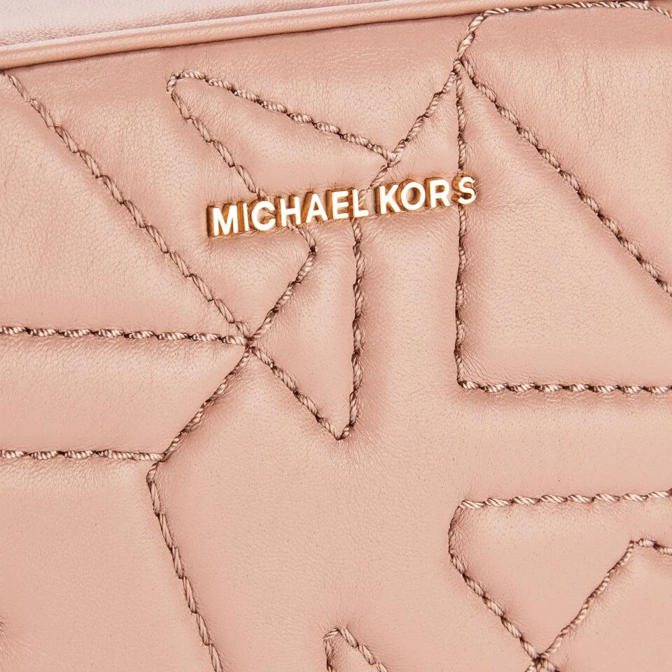 商品Michael Kors|MICHAEL Michael Kors Women's Jet Set Camera Bag Quilted Bag - Fawn,价格¥581,第3张图片详细描述