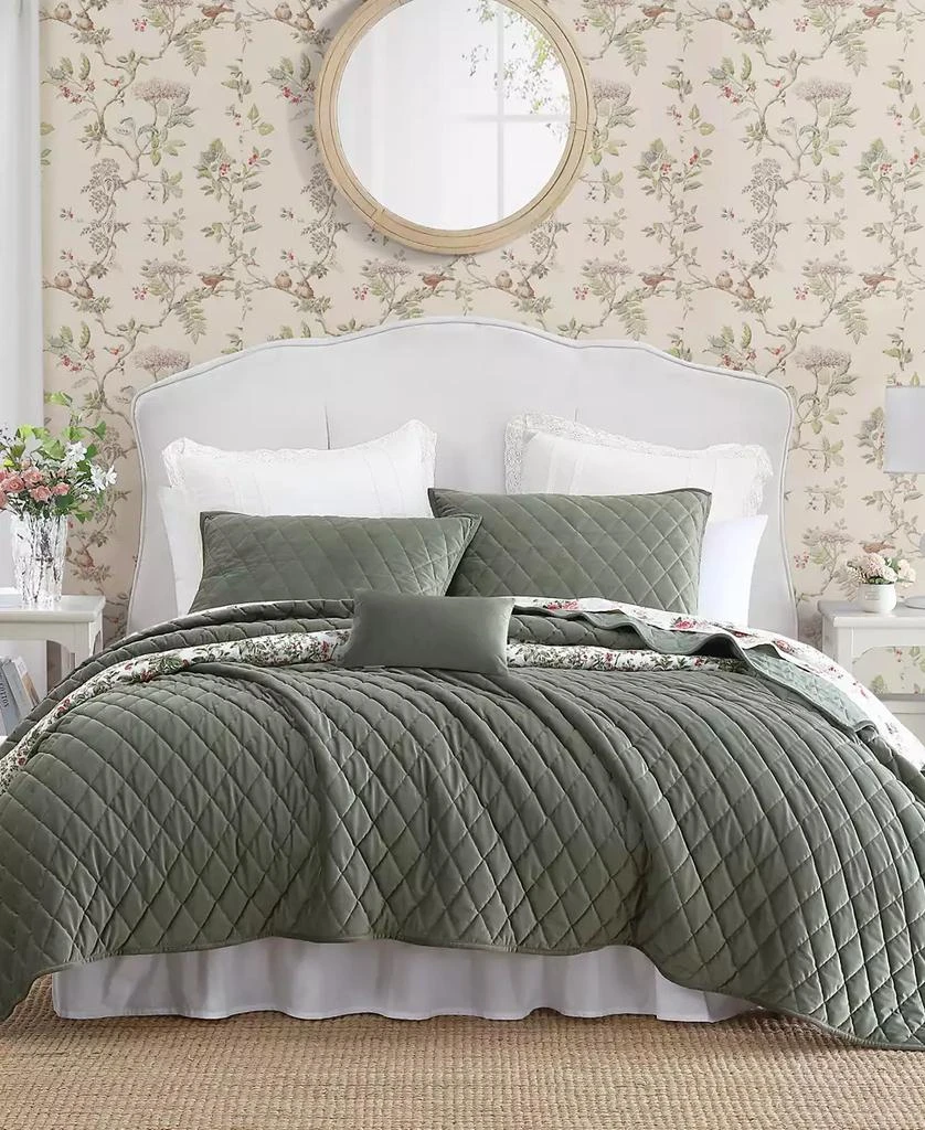 商品Laura Ashley|Solid Diamond Stitch Velvet 3-Piece Quilt Set,价格¥1436,第1张图片