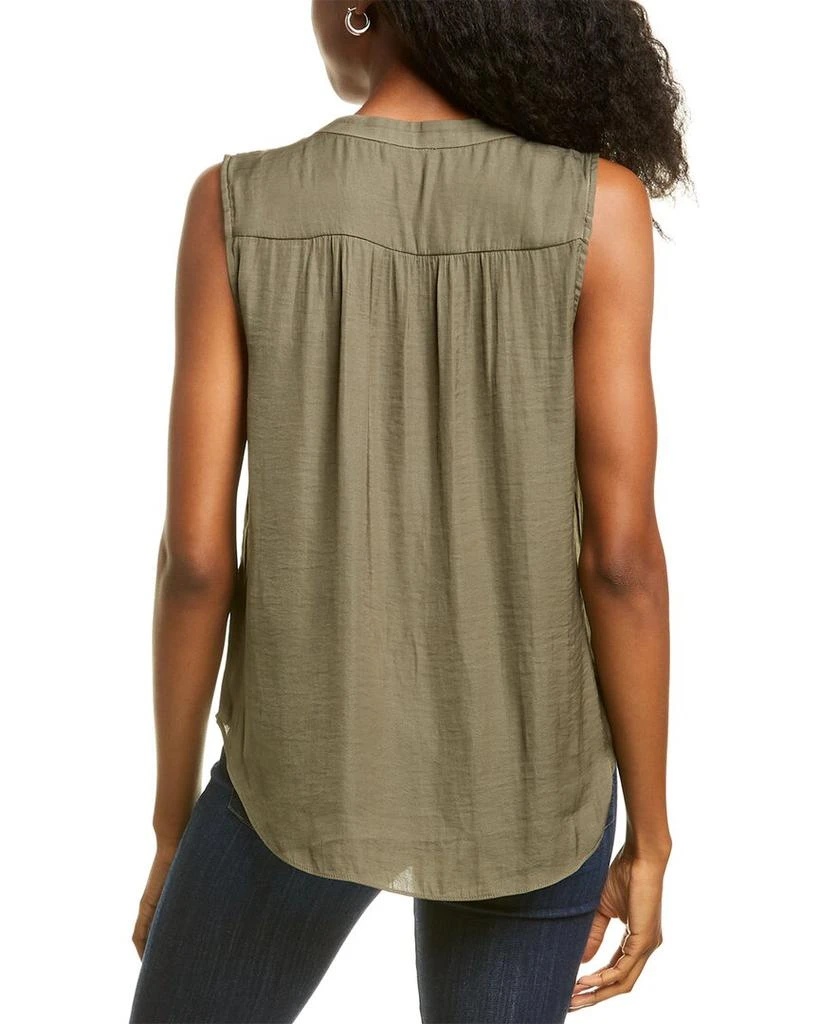 商品Vince Camuto|Vince Camuto Rumple V-Neck Top,价格¥103,第2张图片详细描述