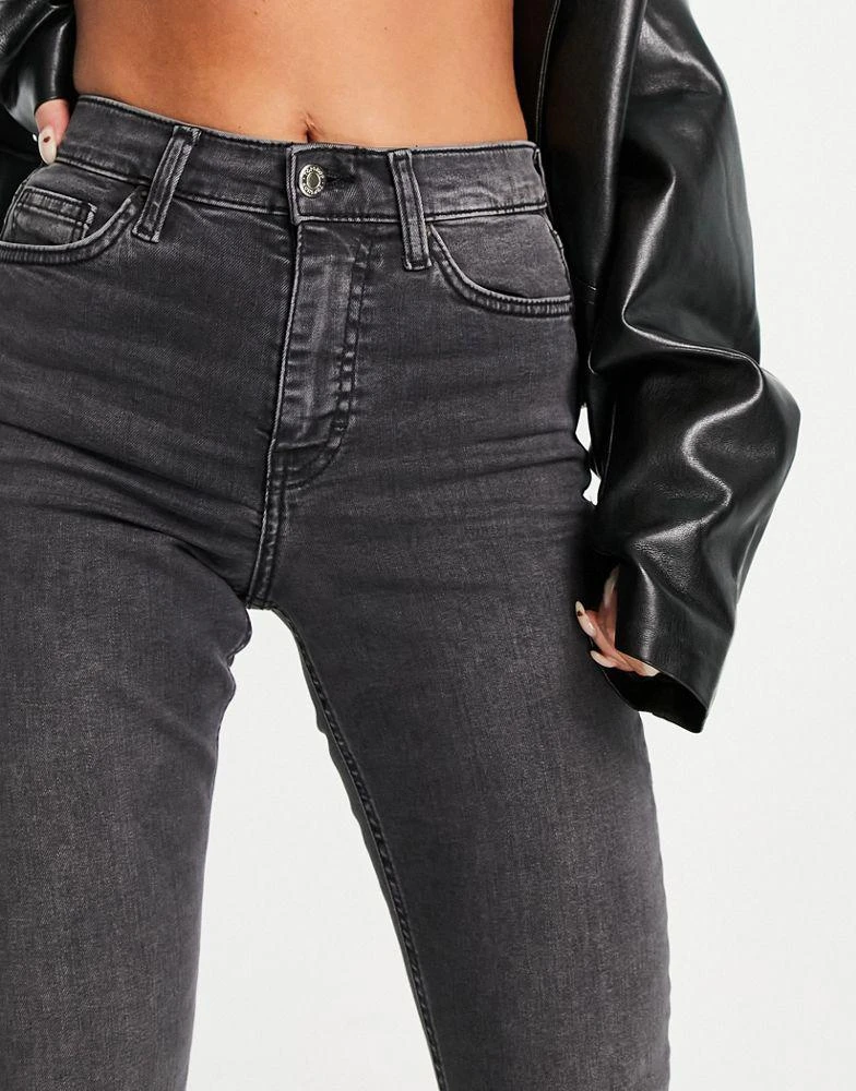 商品Topshop|Topshop Jamie jeans in washed black,价格¥217,第4张图片详细描述