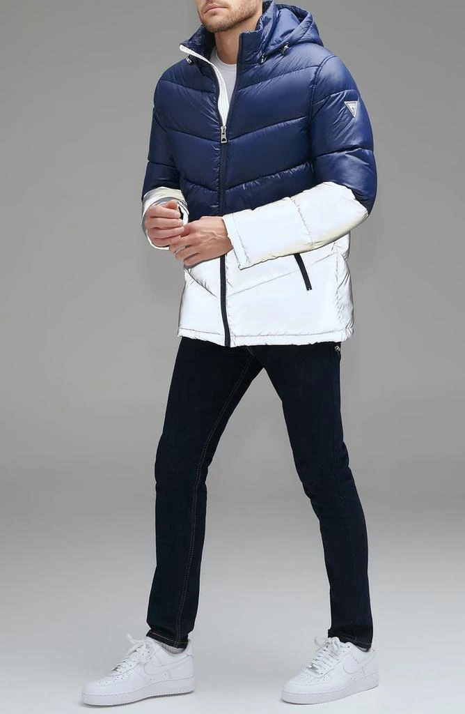商品GUESS|Colorblock Wind & Water Resistant Puffer Jacket,价格¥891,第5张图片详细描述