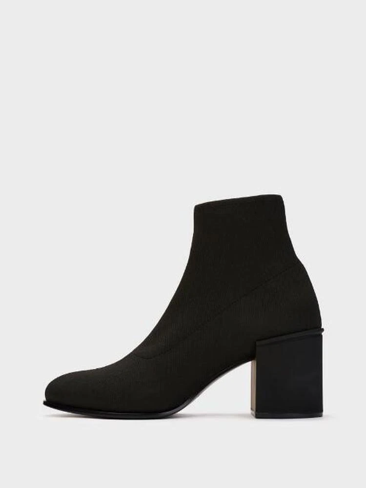 商品DKNY|Emma Ankle Boot,价格¥1584,第1张图片