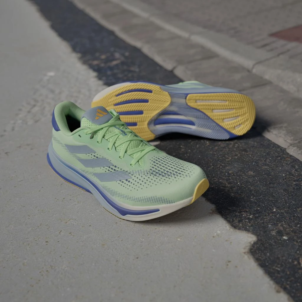 SUPERNOVA RISE SHOES 商品