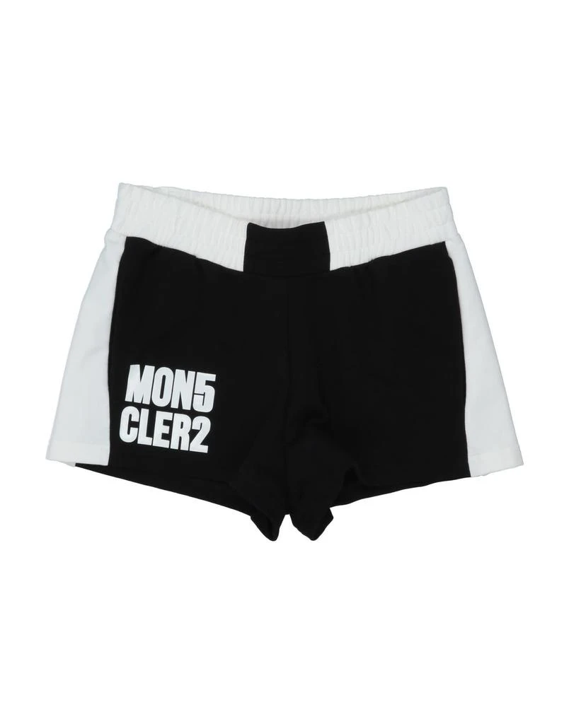 商品Moncler|Shorts & Bermuda,价格¥560,第1张图片