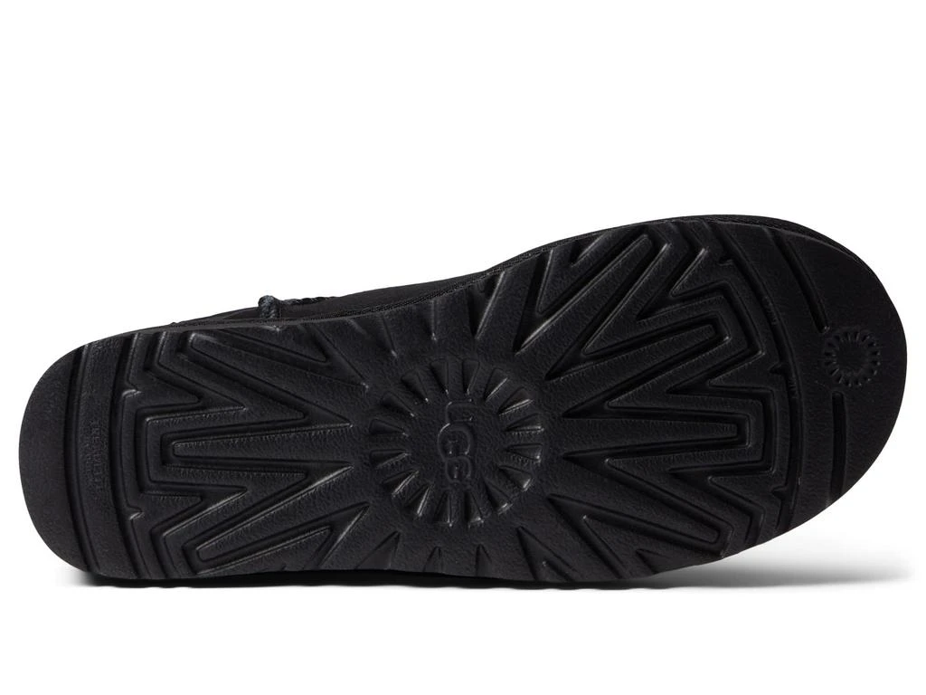 商品UGG|Classic Short II 雪地靴,价格¥1359,第3张图片详细描述