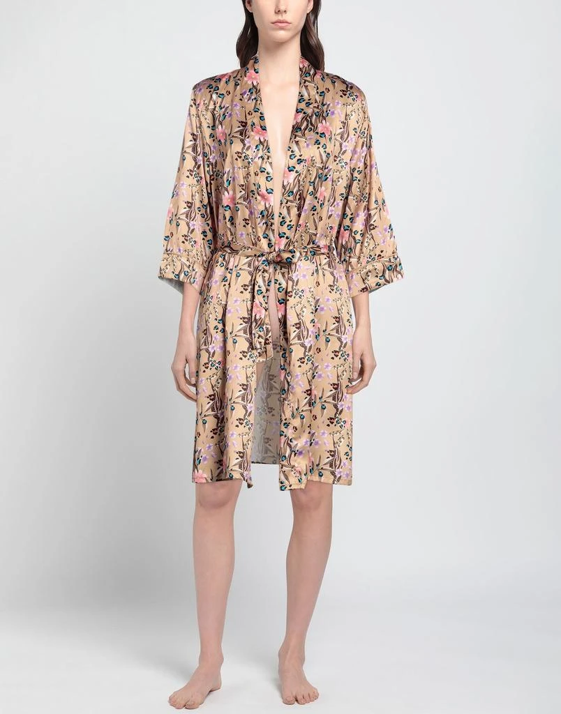 商品VERDISSIMA|Dressing gowns & bathrobes,价格¥599,第2张图片详细描述
