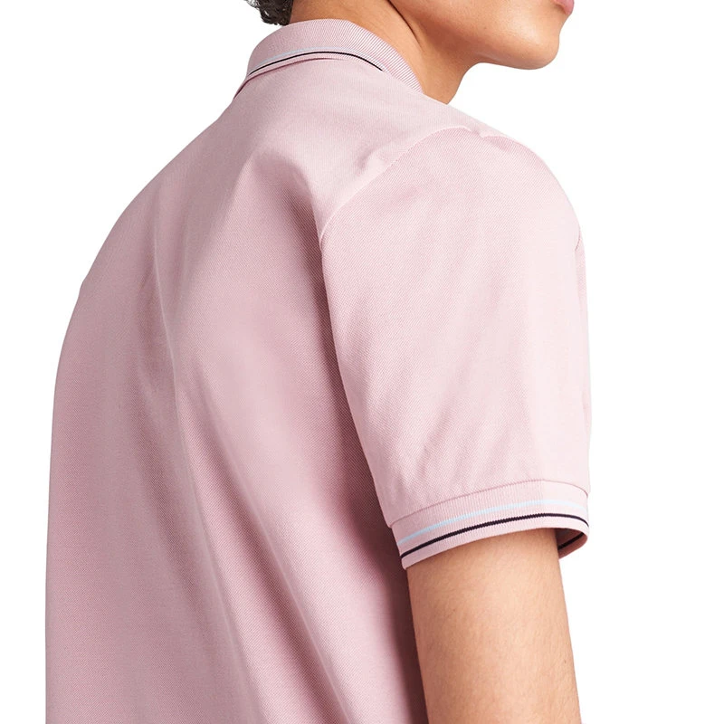 商品Prada|【预售3-7天】普拉达 男士雪粉色纯棉短袖Polo衫UJN765_1ZMI_F0AL2_S_212,价格¥5383,第6张图片详细描述