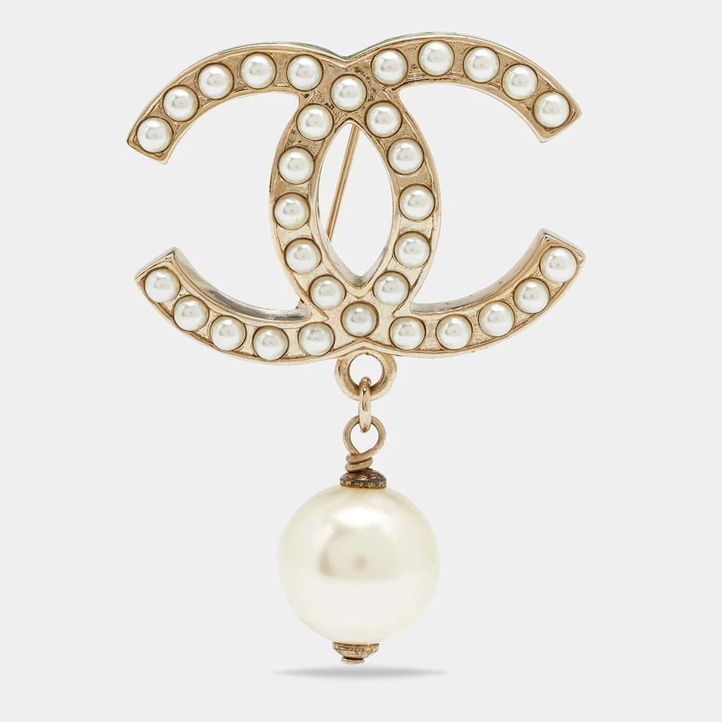 商品[二手商品] Chanel|Chanel Gold Tone CC Faux Pearl Drop Brooch ,价格¥5274,第1张图片