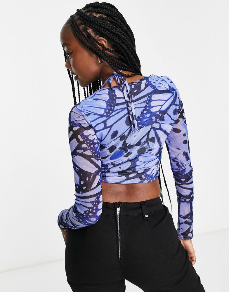 ASOS DESIGN Hourglass long sleeve cupped halter top in blue butterfly print商品第2张图片规格展示