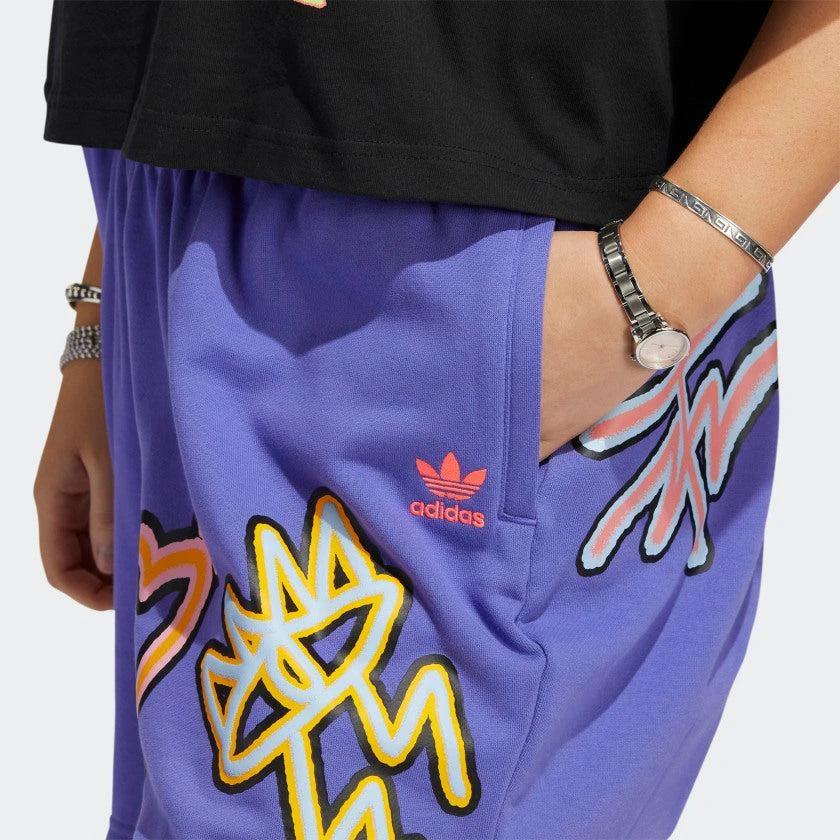 商品Adidas|Women's adidas Love Unites Loose Shorts (Plus Size),价格¥276,第4张图片详细描述