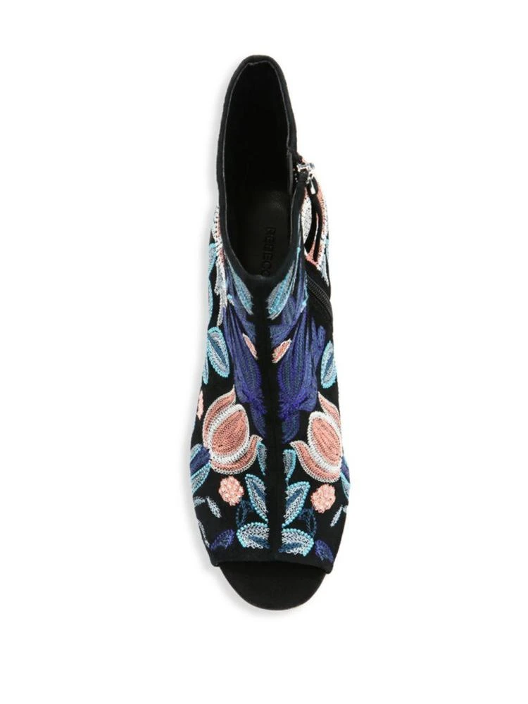 商品Rebecca Minkoff|Billie Floral Embroidered Leather Pumps,价格¥676,第4张图片详细描述