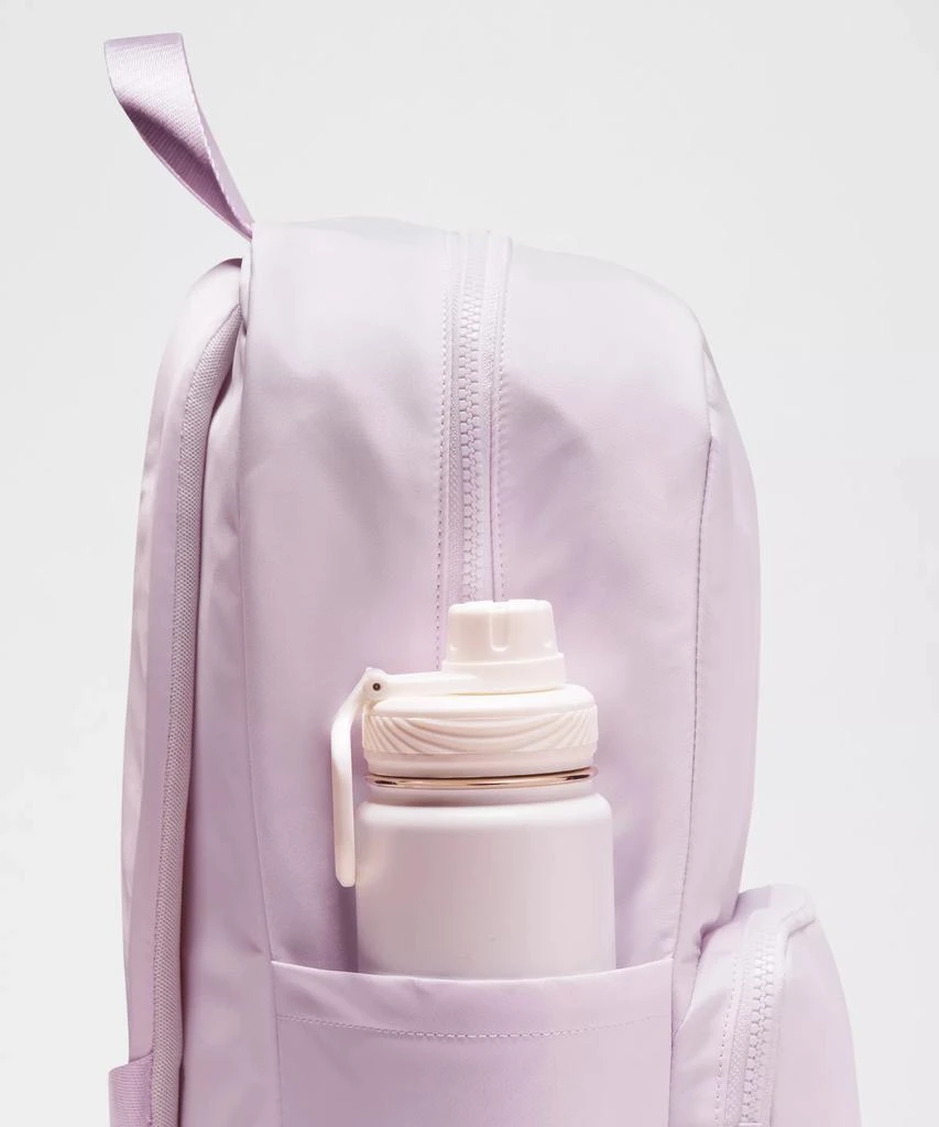 Everywhere Backpack 22L 商品