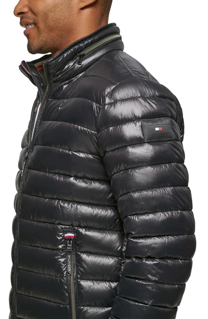 商品Tommy Hilfiger|Wetlook Stowaway Hood Packable Puffer Jacket,价格¥543,第3张图片详细描述