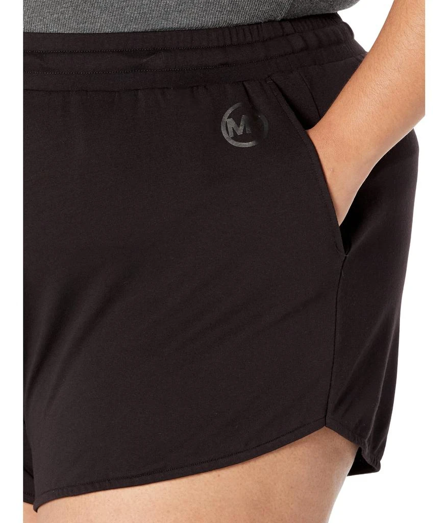 商品Michael Kors|Plus Size Classic Sport Shorts,价格¥142,第3张图片详细描述