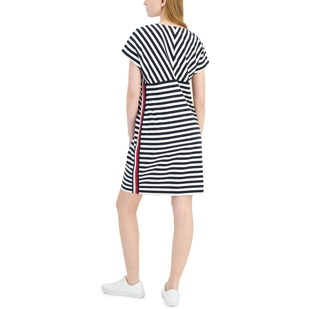 商品Tommy Hilfiger|Women's Striped A-Line Dress,价格¥327,第2张图片详细描述