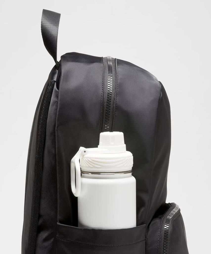 Everywhere Backpack 22L 商品