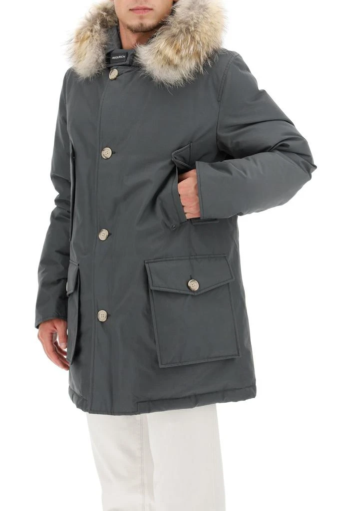商品Woolrich|Woolrich artic df parka with coyote fur,价格¥4255,第4张图片详细描述