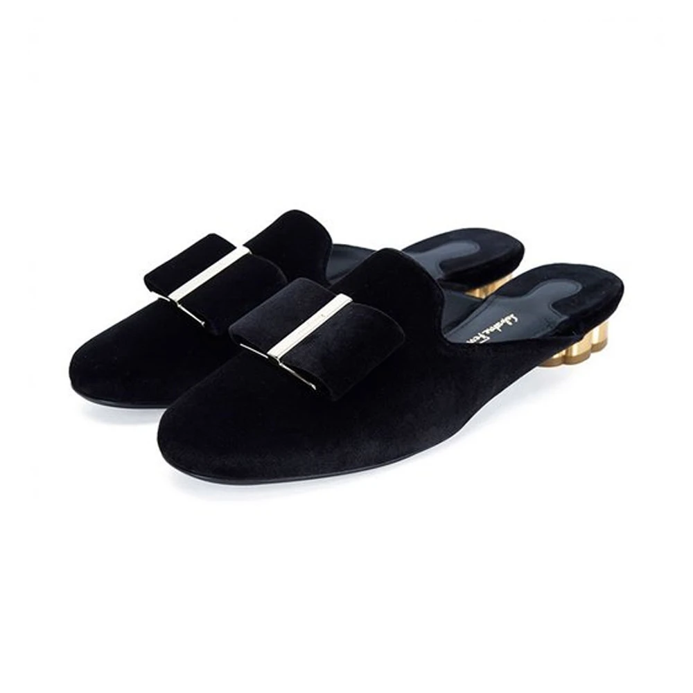 SALVATORE FERRAGAMO 女士黑色天鹅绒饰有金色五金蝴蝶结圆头穆勒鞋 0684539 商品