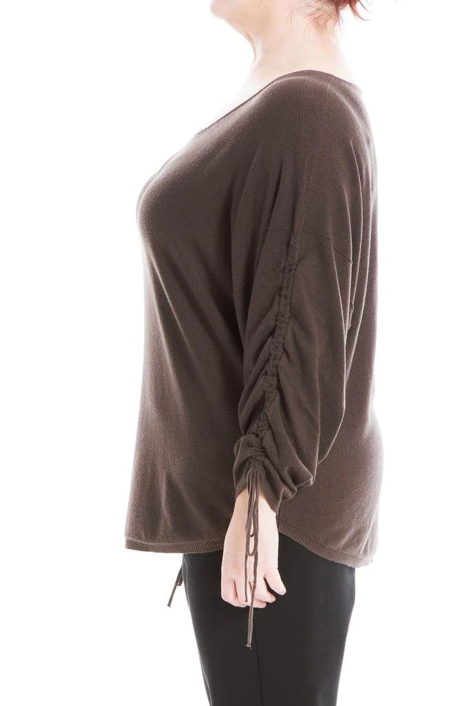 商品MAXSTUDIO|Cinched Sleeve Curved Hem Sweater,价格¥169,第3张图片详细描述