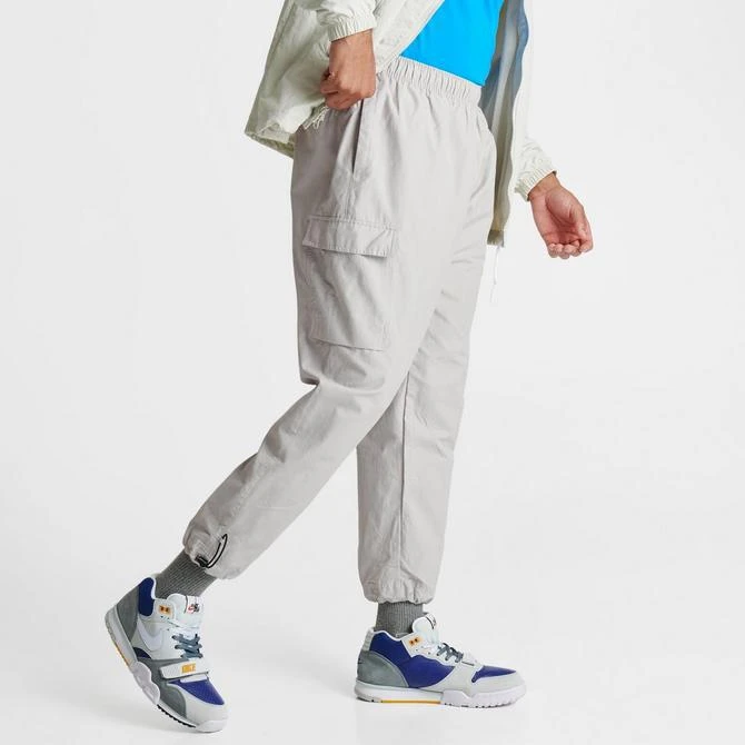 商品NIKE|Men's Nike Sportswear Repeat Woven Cargo Pants,价格¥585,第3张图片详细描述