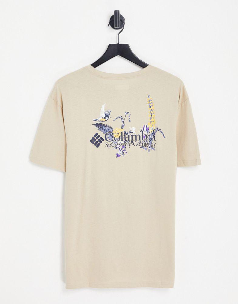 商品Columbia|Columbia Path Lake back print t-shirt in khaki Exclusive at ASOS,价格¥242,第1张图片