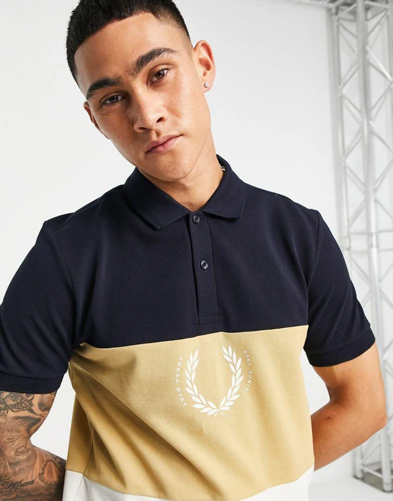 商品Fred Perry|Fred Perry colour block polo shirt in beige,价格¥535,第1张图片