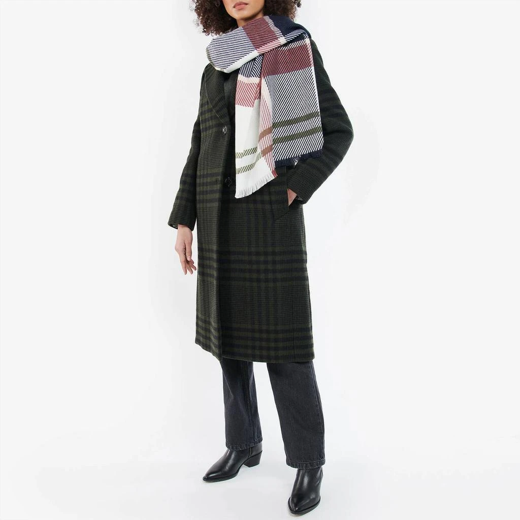 商品The Hut|Barbour Blair Tartan Knit Scarf,价格¥199,第2张图片详细描述