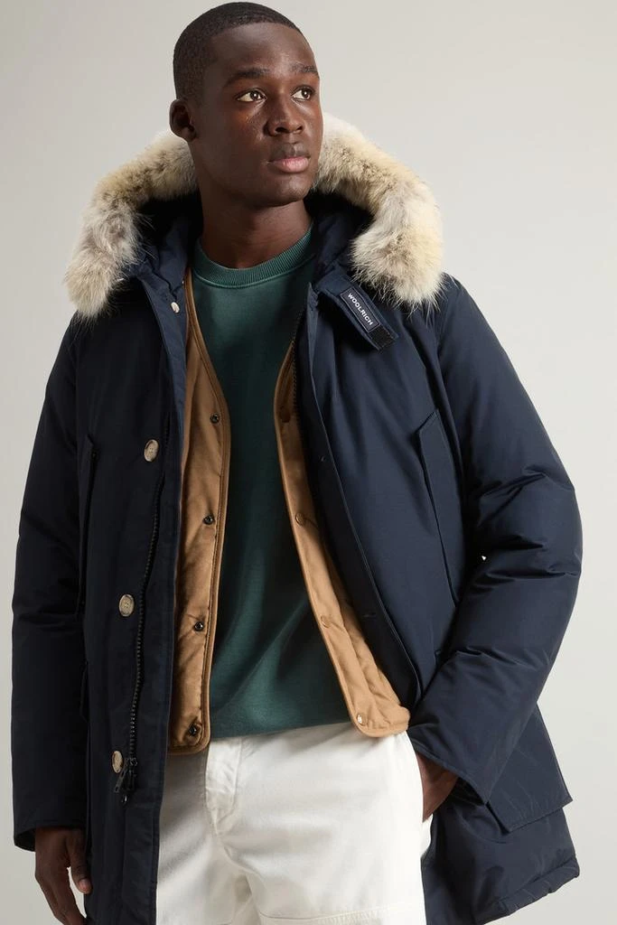 商品Woolrich|Arctic Parka in Ramar Cloth with Detachable Fur Trim - Men - Gray,价格¥4165,第5张图片详细描述