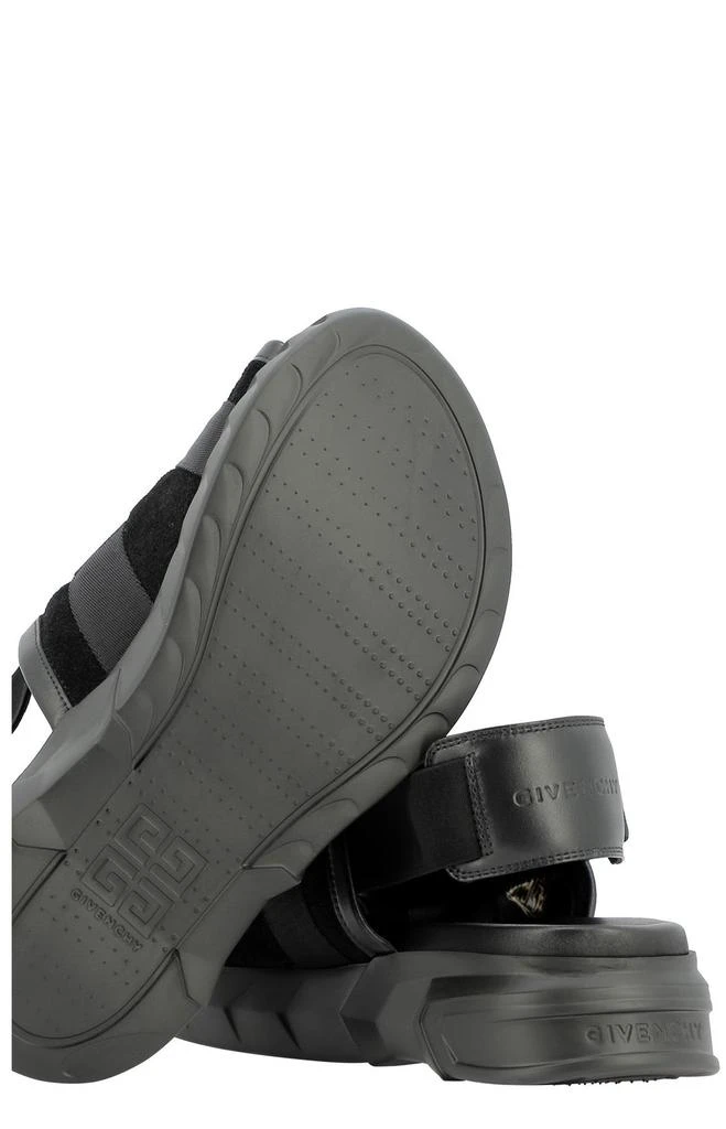 商品Givenchy|Givenchy 4G Marshmallow Sandals,价格¥4378,第5张图片详细描述
