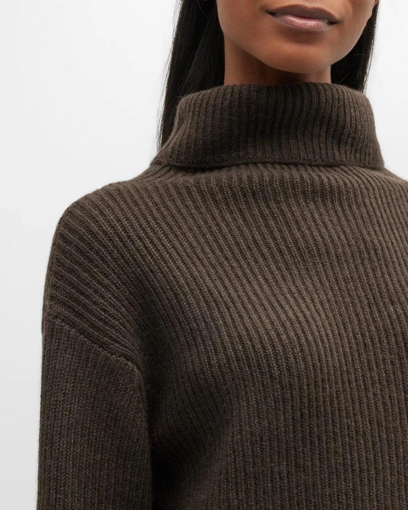 商品Lisa Yang|Ella Funnel-Neck Cashmere Pullover Sweater,价格¥3495,第5张图片详细描述