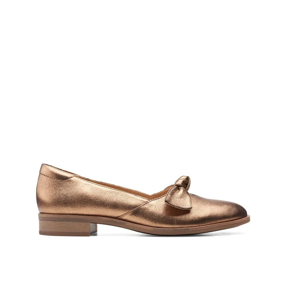 商品Clarks|Collection Women's Trish Wave Loafers,价格¥425,第2张图片详细描述