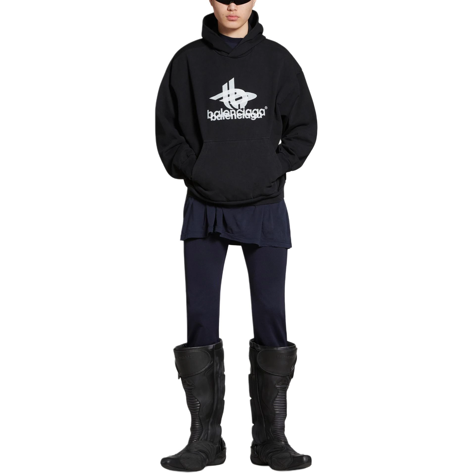 商品[国内直发] Balenciaga|巴黎世家 字母Logo印花连帽直筒卫衣 常规版型 男款 黑色,价格¥3721,第11张图片详细描述