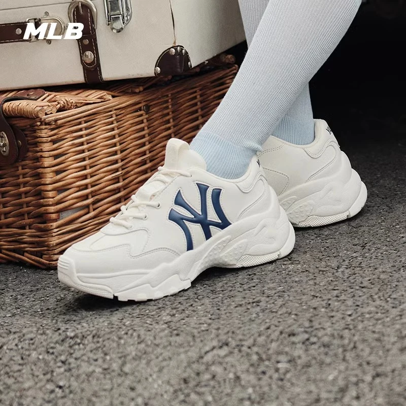 【现货现发】MLB官方 张凌赫同款男女情侣鞋经典老爹鞋2.0厚底增高休闲百搭SHBCW 商品