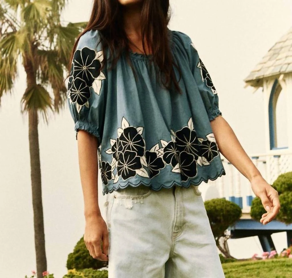 商品The Great|The Applique Floral Garland Top In Dutch Blue,价格¥1679,第1张图片