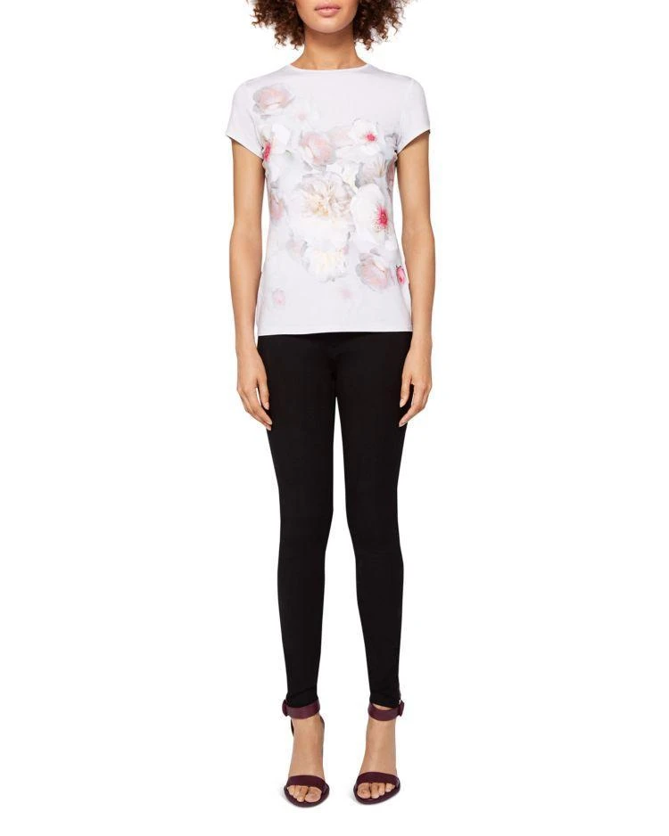 商品Ted Baker London|Ted Baker Tamraa Chelsea Floral Print Tee,价格¥348,第3张图片详细描述