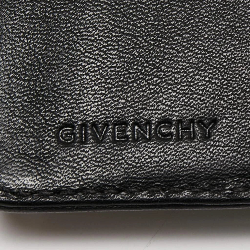 Givenchy Grey/Black Monogram Canvas Compact Wallet 商品