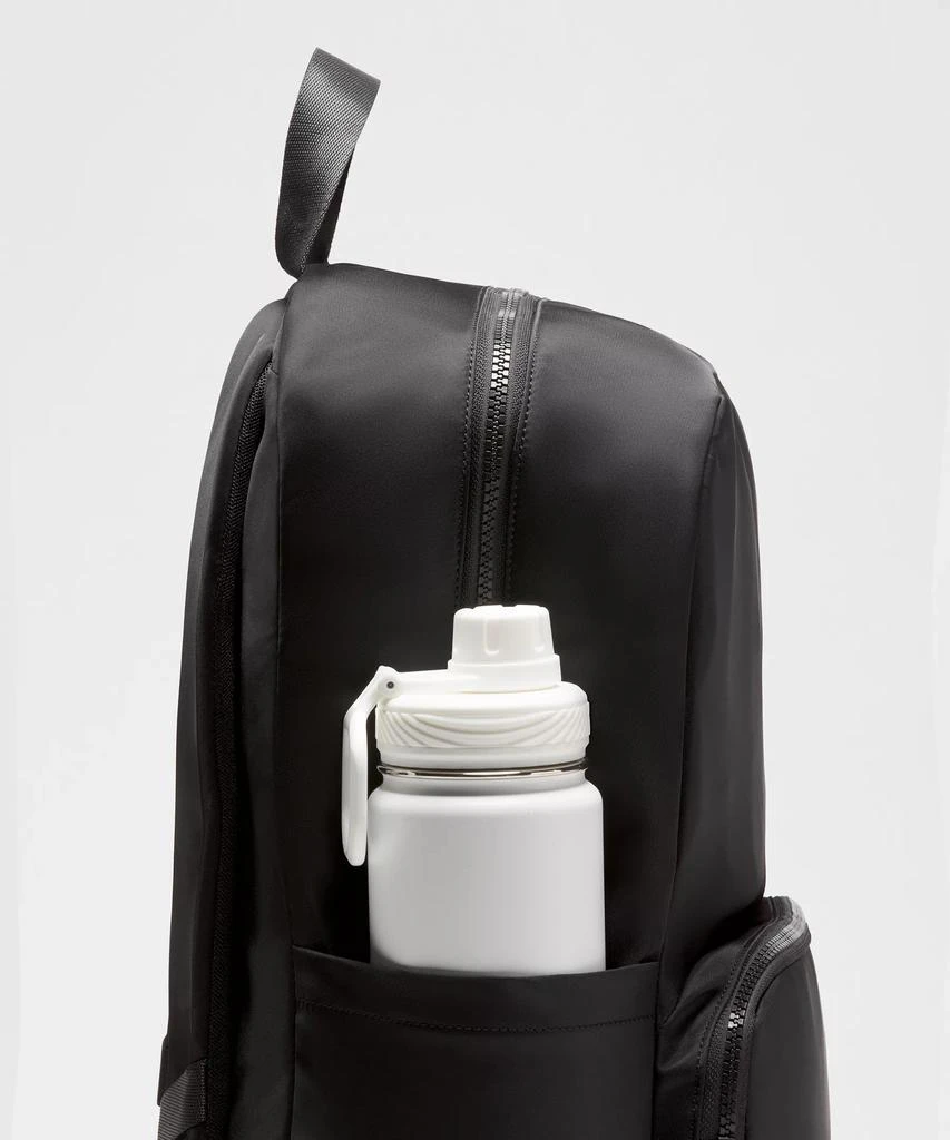 Everywhere Backpack 22L 商品