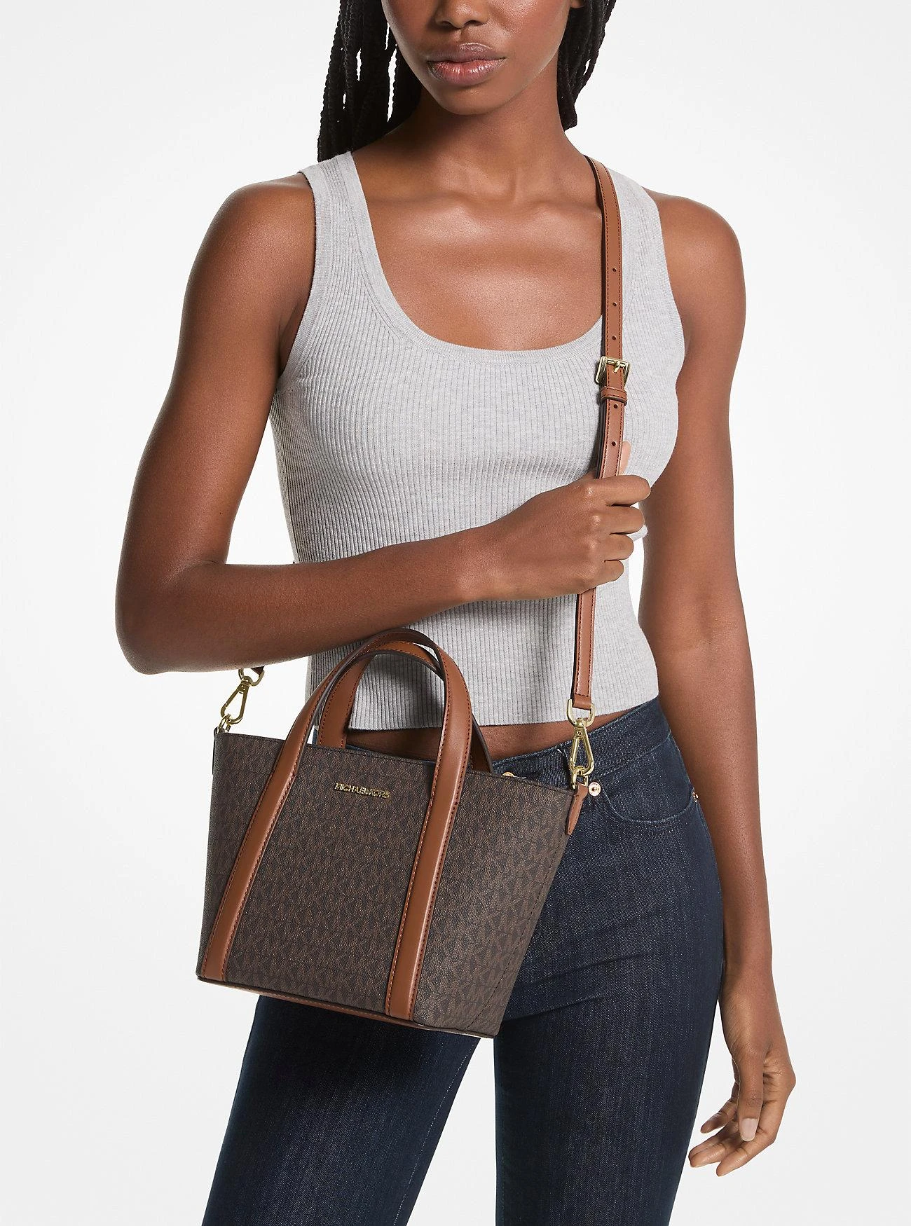 商品【商品预售7天】 Michael Kors|Michael Kors 女士斜挎包 35S4G3FM1B0200 棕色,价格¥1101,第4张图片详细描述