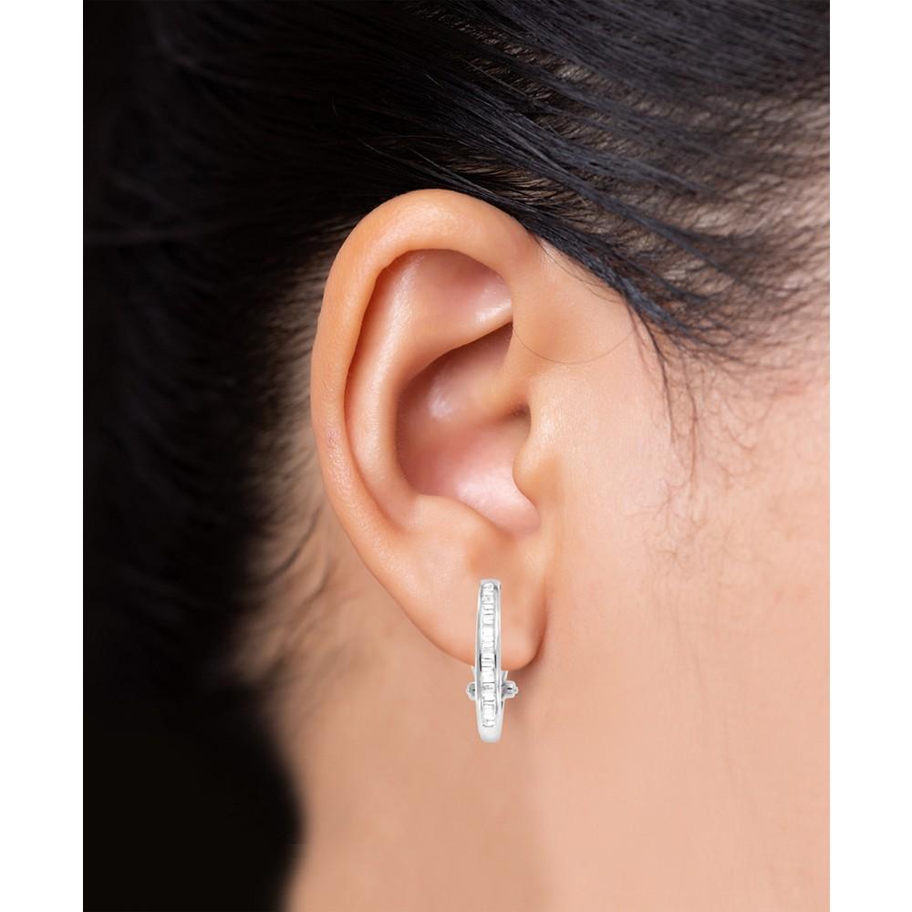 Diamond Baguette Hoop Earrings (1/2 ct. t.w.) in 14k White or Yellow Gold商品第2张图片规格展示