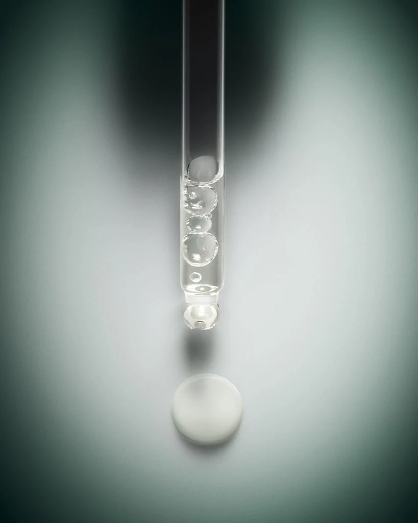 商品Revive|Peau Magnifique Serum, 1 oz.,价格¥5973,第2张图片详细描述