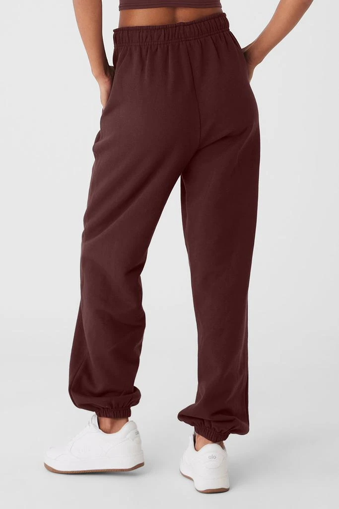 商品Alo|Accolade Sweatpant - Cherry Cola,价格¥885,第2张图片详细描述