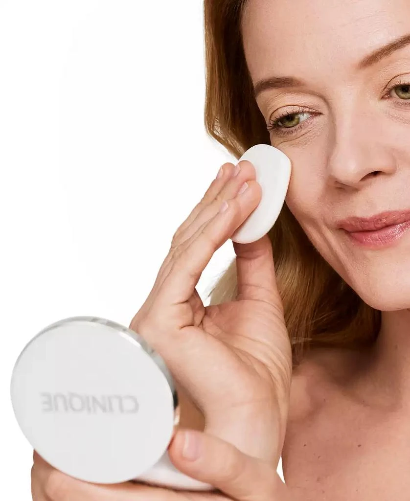 商品Clinique|Beyond Perfecting Powder Foundation + Concealer, 0.51 oz.,价格¥254,第5张图片详细描述
