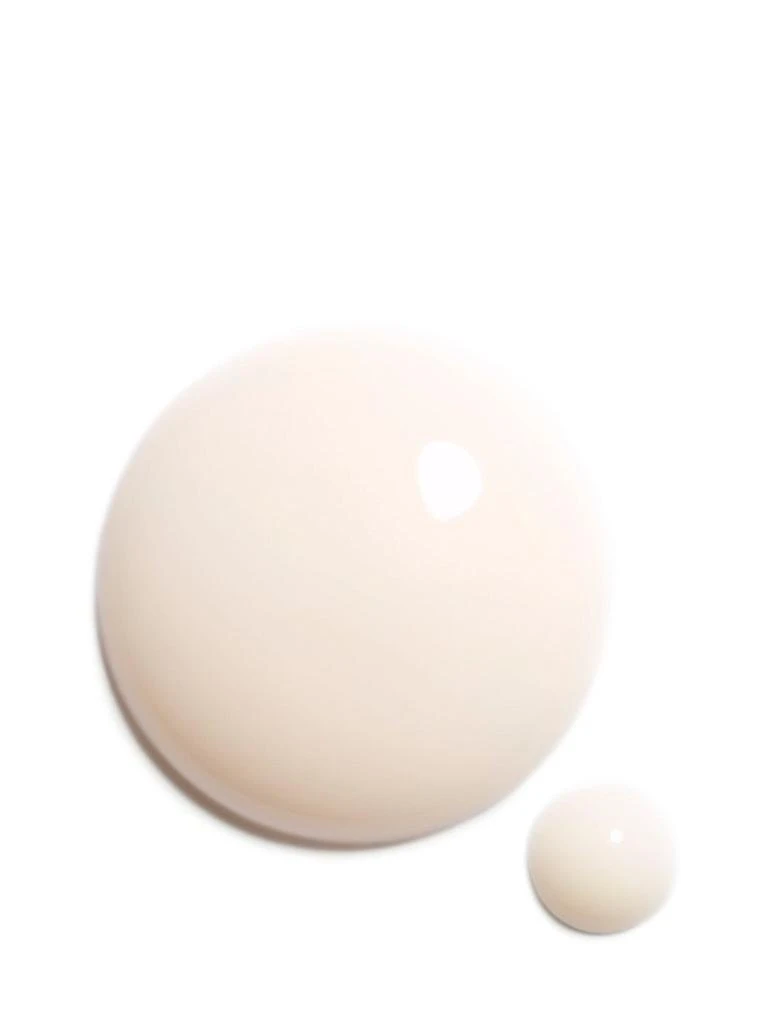 商品Chanel|Ultimate Light-Revealing Concentrate,价格¥3856,第3张图片详细描述