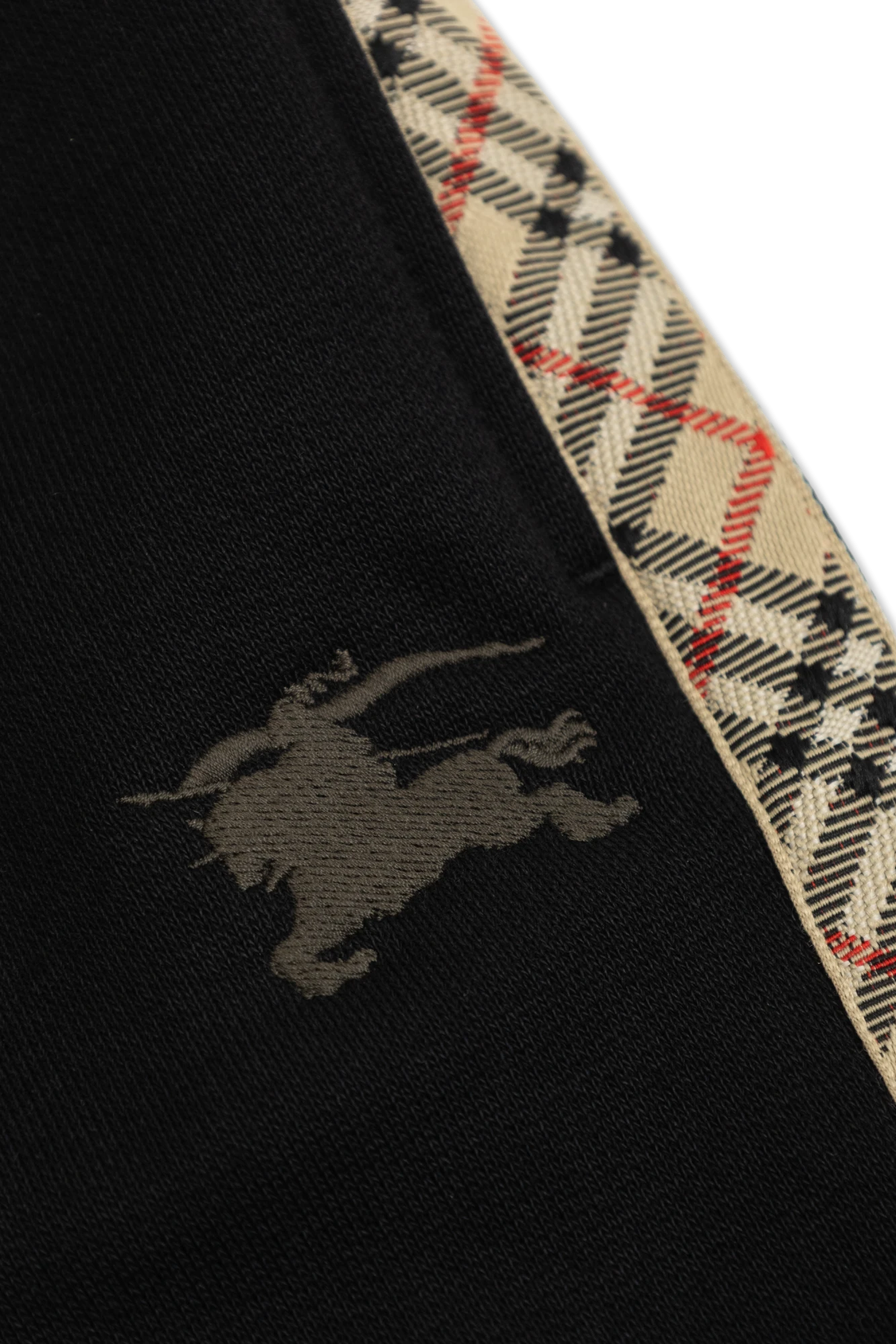 商品【商品预售7天发货】 Burberry|Burberry 男童套装 8112686A1189BLACK 黑色,价格¥1562 描述