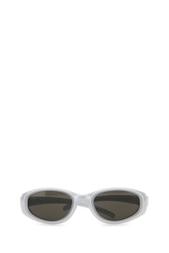 商品Bottega Veneta|Bottega Veneta Eyewear Oval Frame Sunglasses,价格¥3165,第1张图片