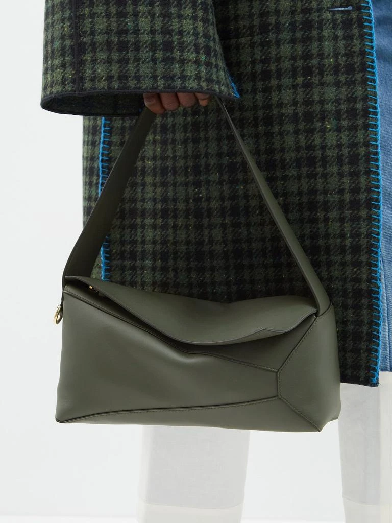 商品Loewe|Puzzle Hobo leather shoulder bag,价格¥19810,第3张图片详细描述