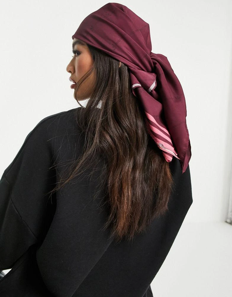 商品Adidas|adidas Originals head scarf in crimson,价格¥337,第2张图片详细描述