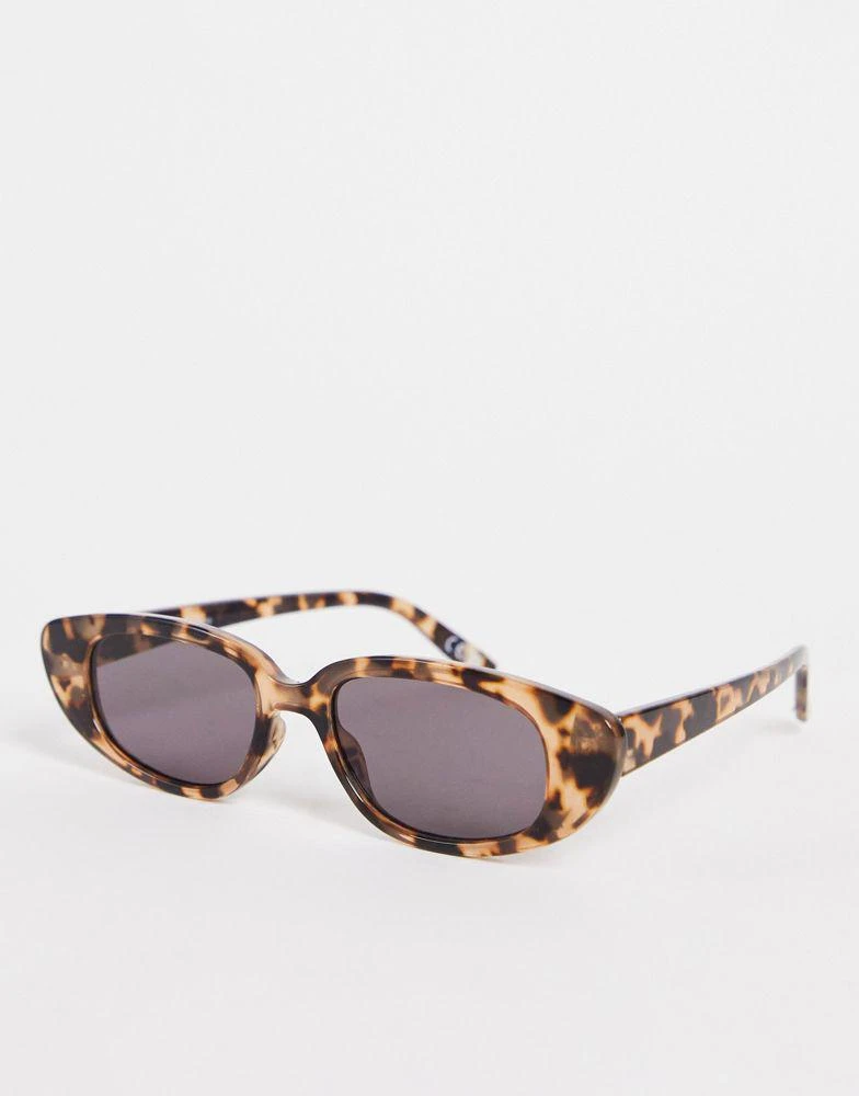 商品ASOS|ASOS DESIGN frame slim cat eye sunglasses in tort  - BROWN,价格¥32,第1张图片
